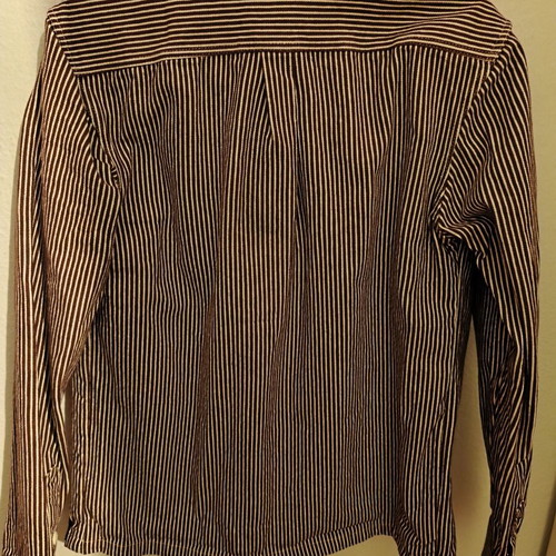 Vans men's heavy winter denim shirt like new, size small, burgundy and white