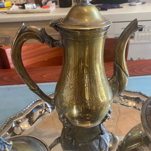 Vintage silver-plated serving set like new with tray
