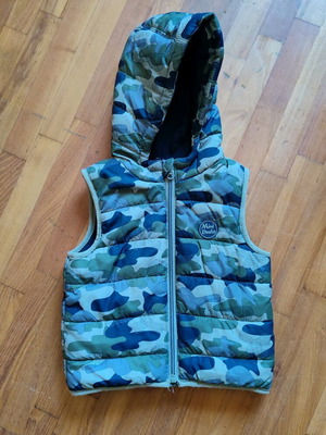 Sleeveless vest for boy used, military print, 24 months