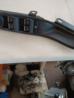 Ford Focus window switch used '11-'14, code AM5T14A132AA