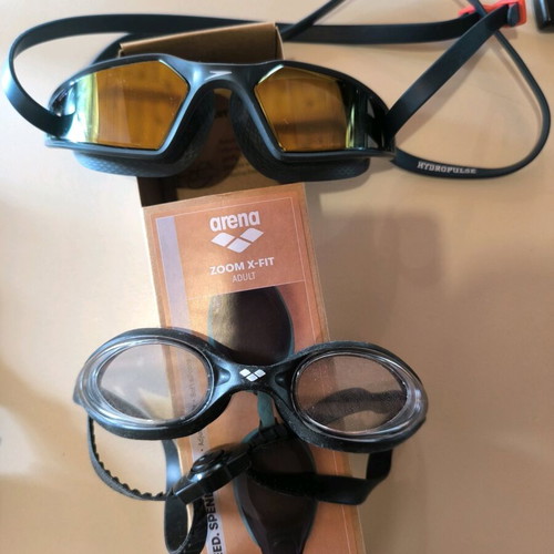 Arena swimming goggles like new in original box