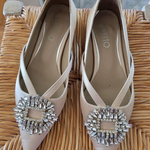 Stiletto women's shoes like new, size 39, low heel