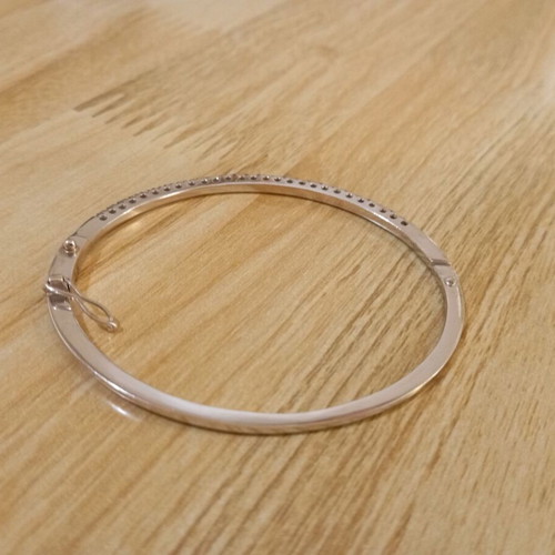 White gold bracelet with zircon like new