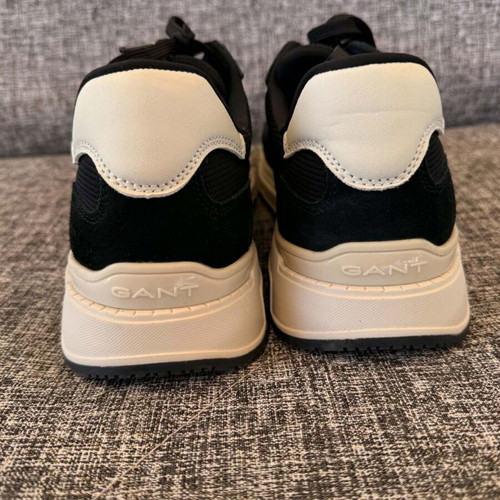 Gant men's sneakers size 44 like new, black