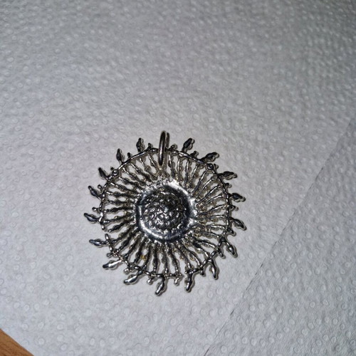 Sun-shaped bead for necklace with silver rhinestones new