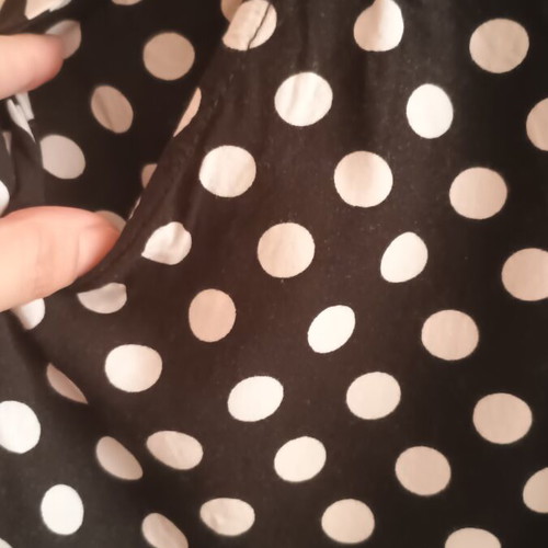 Polka Dot Shorts with Pockets and Belt, like new, size L