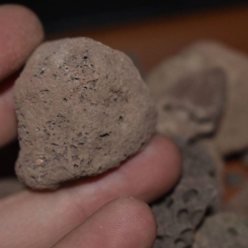 Volcanic rock used, pack of 260 grams
