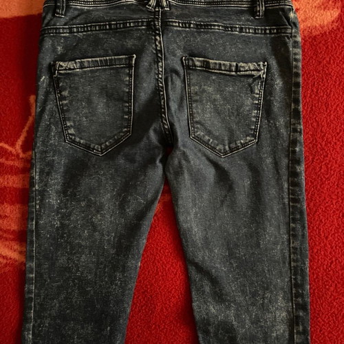 Pull and Bear jeans like new, size 40, blue