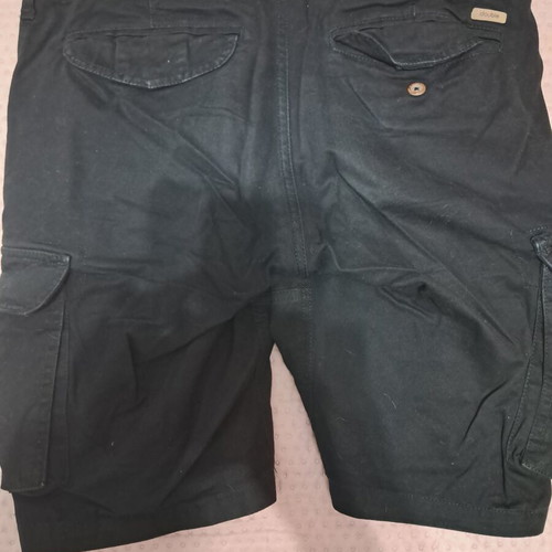 Double summer bermuda shorts like new, size 30, black