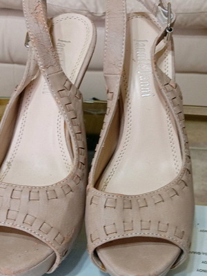 Leather sandals used, low heel size 37 JANNI & JANNI beige