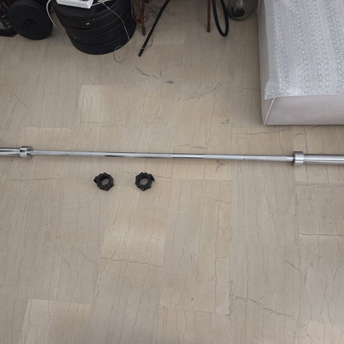 Viking Olympic Straight Bar Φ50 20kg 220cm with Amila Safety Collars