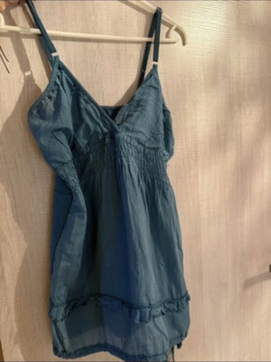 Siel top with beautiful neckline and turquoise color, like new, size S