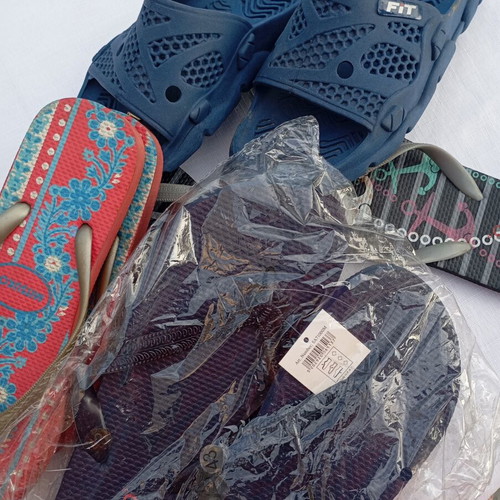Flip-flops new, multicolor set with gift pair