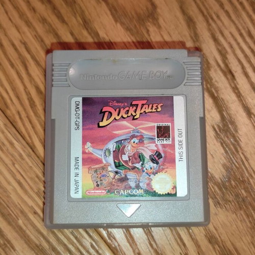 Ducktales Nintendo Game Boy cartridge used with case