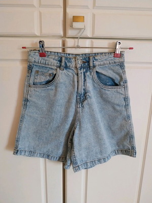 Pink Woman shorts blue like new, high waist XS