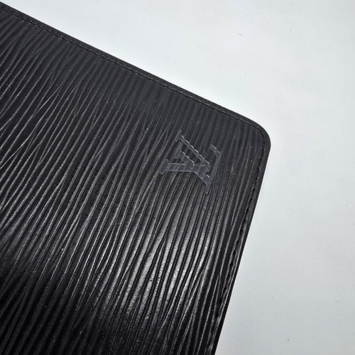 Louis Vuitton leather wallet used, black