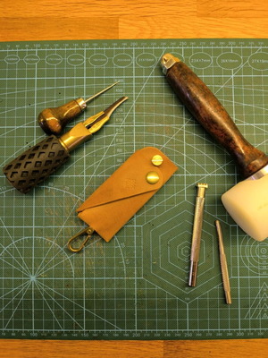 Handmade EDC leather key wallet, custom order