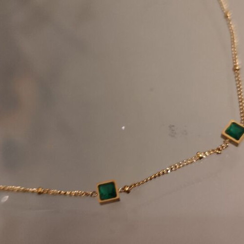 Jewelry set with green stone stainless steel necklace and ring new
