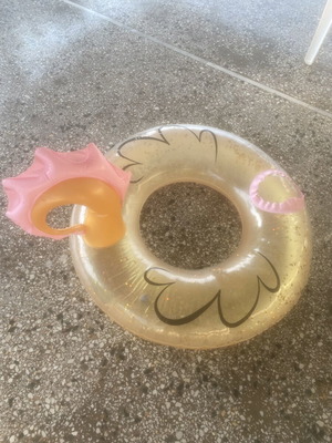 Unicorn inflatable pool float for kids