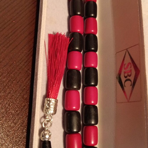 Komboloi handmade from vinyl with 12 beads, new