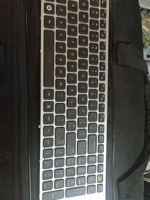 OEM Samsung RF510 RF511 RC530 Laptop Keyboard US Layout Black BA59-02795A