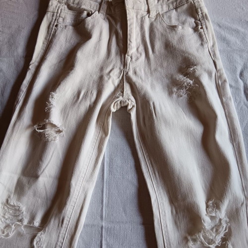 Stradivarius ripped jeans high waist fit small, white, used