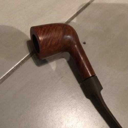 Wooden tobacco pipe old