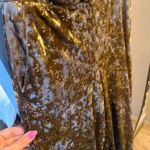 Zara pants gold like new, XS size