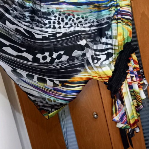 Satin blouse dress like new, size XL, multicolor and black