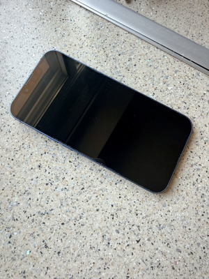 iPhone 13 128GB blue used, battery needs service