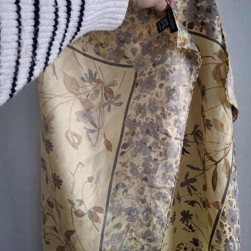 Vintage Valentino silk floral shawl like new, beige