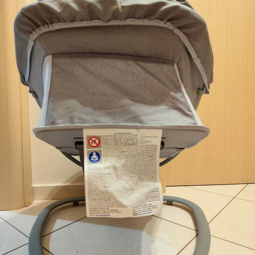 Axel Bouncer by Cangaroo new with mosquito net and Bluetooth