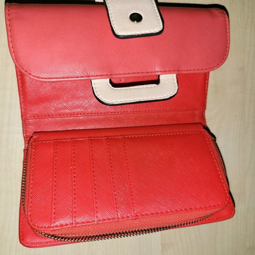 Wallet like new