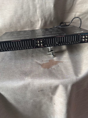 Peavey EQ 215 Professional Stereo Graphic Equalizer like new, USA