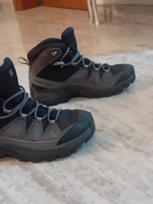 Salomon hiking boots size 38, almost new, waterproof, gray and black