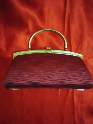 Handbag like new with elegance