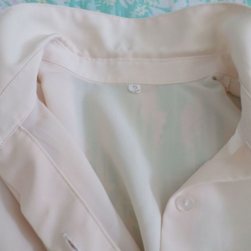 Women's shirt ecru with decorative embroidery like new XXL