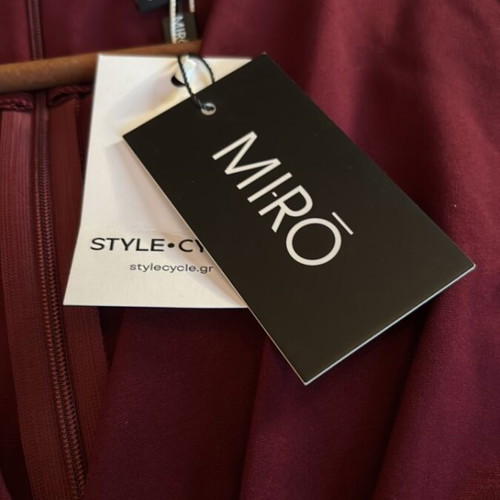 Mi-Ro Women's Jumpsuit new, size 42, burgundy
