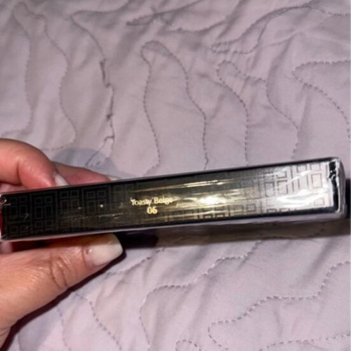 Elizabeth Arden make up new, sealed with plastic wrap