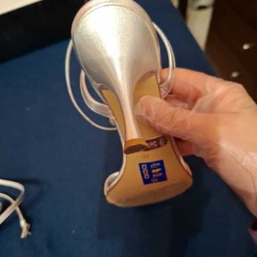 Elegant sandals like new, silver, size 40