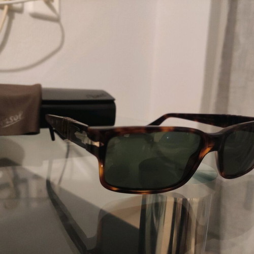 Persol 2692S Havana Brown Sunglasses like new, crystal lenses