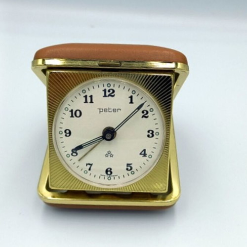 Peter mechanical travel clock like new, analog, tabletop