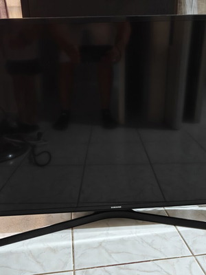 Samsung smart τηλεόραση 40 ιντσών μεταχειρισμένη με φωτισμό LED