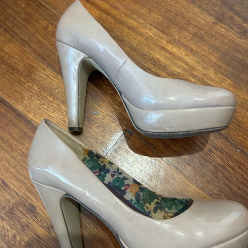 Madden Girl shoes pumps used, size 36, beige