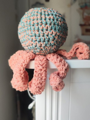 Knitted Octopus Handmade New