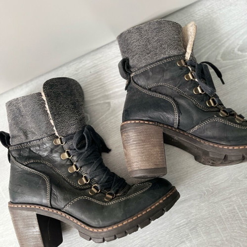 Women's heeled boots used, size 36, black and brown