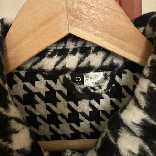 Vintage jacket cardigan H&M like new, black and white