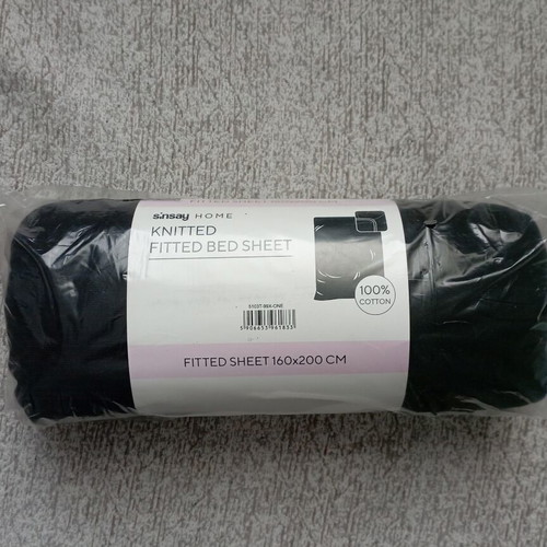Fitted bed sheet new