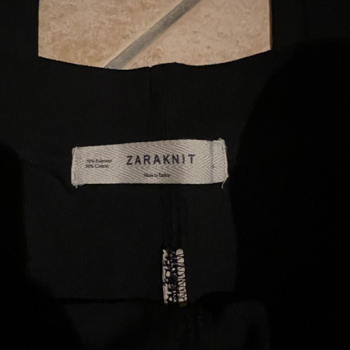 Zara sportswear with elastic band like new, black