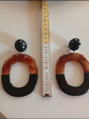 Large earrings like new, black and brown